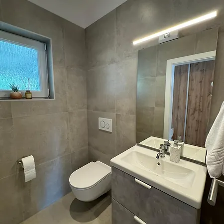 Seaside Living Apartment *