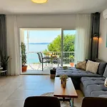 Seaside Living * Duće