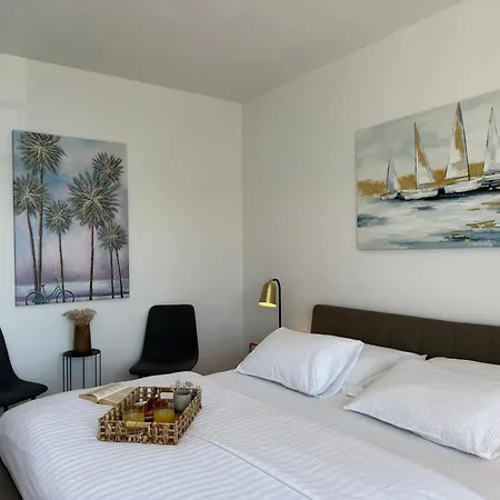 Seaside Living Apartment