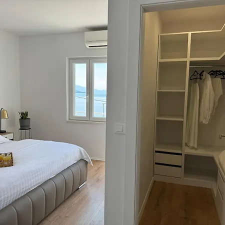 Seaside Living Duce