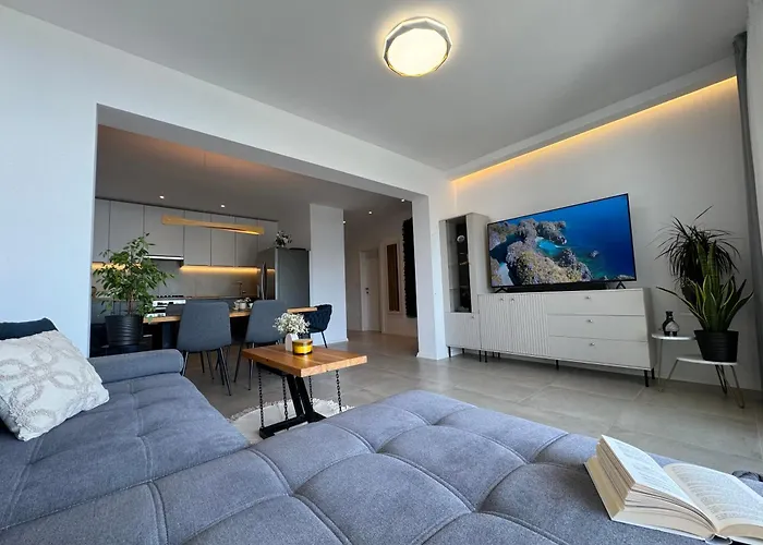 Seaside Living * Duće